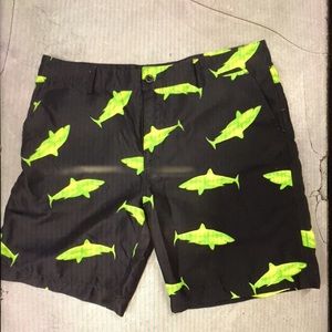 NATIVE OUTFITTERS.   SIZE 38. Fits more like 36